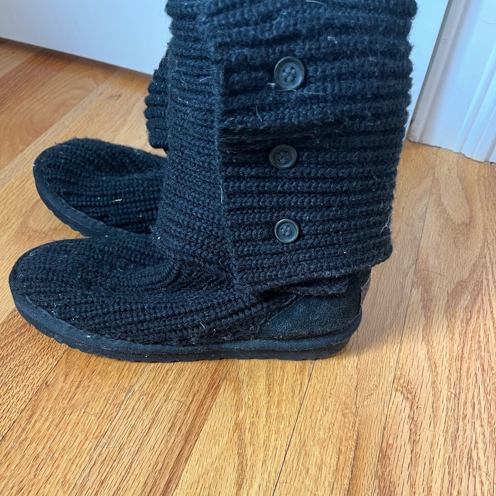 Black Ugg Boots